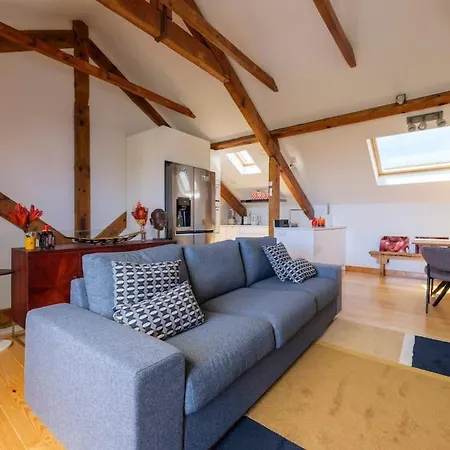 Rooftop Terrace Apart With View 4 Bedrooms, 4 Bathrooms And Ac アパート *